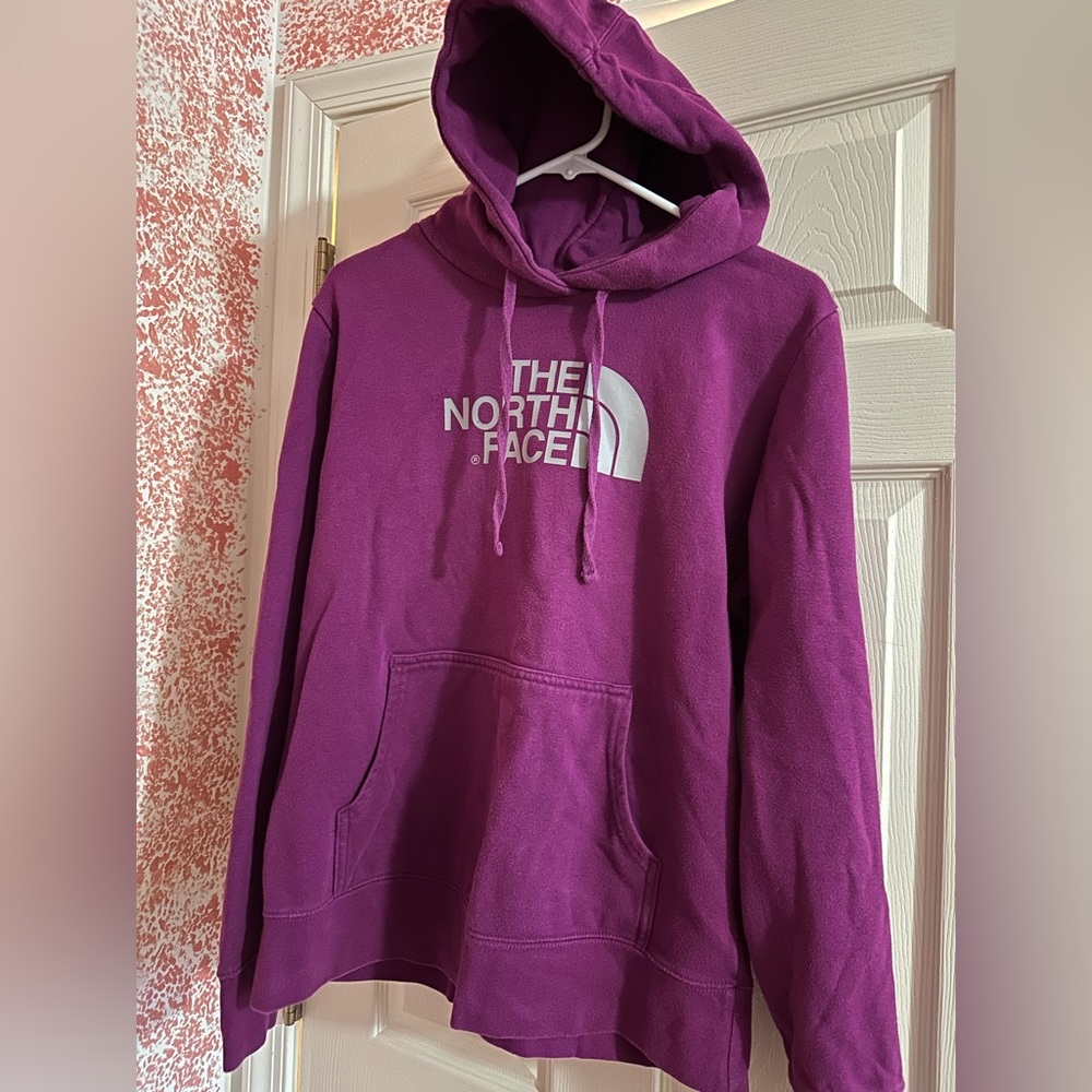Large women north face sweater